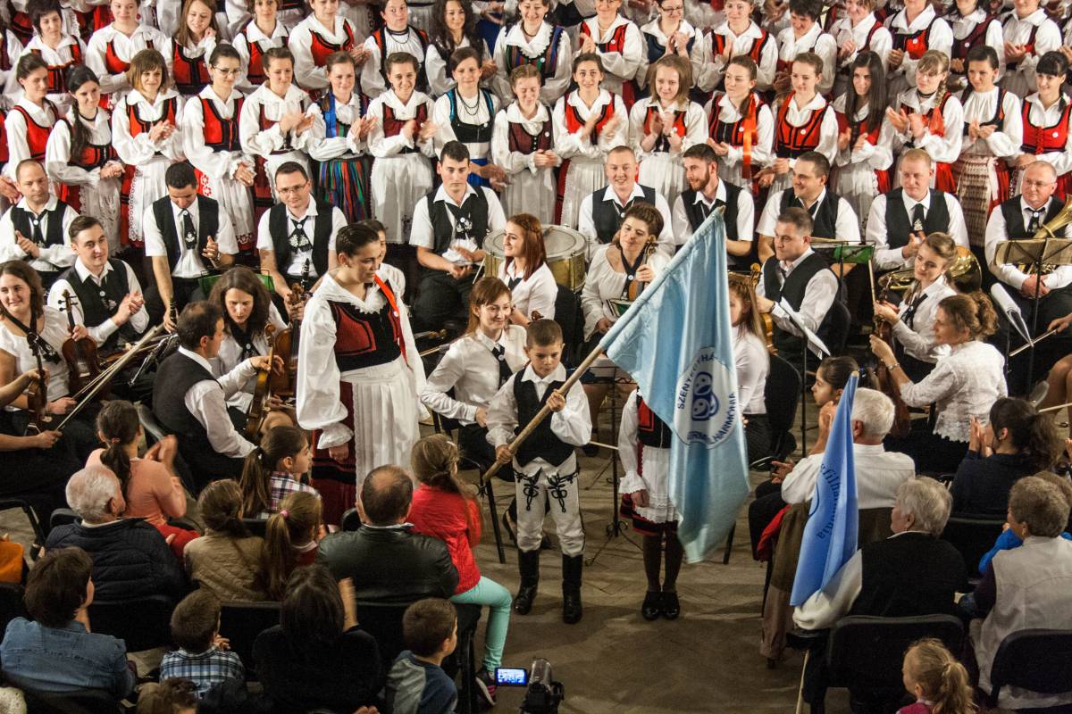 szentegyhazi gyermekfilharmonia 3